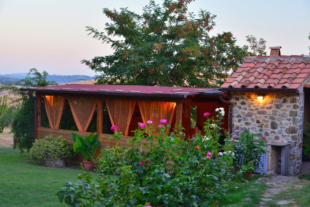 Agriturismo Podere Micitto Usi Exterior foto