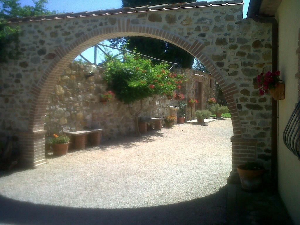 Agriturismo Podere Micitto Usi Exterior foto