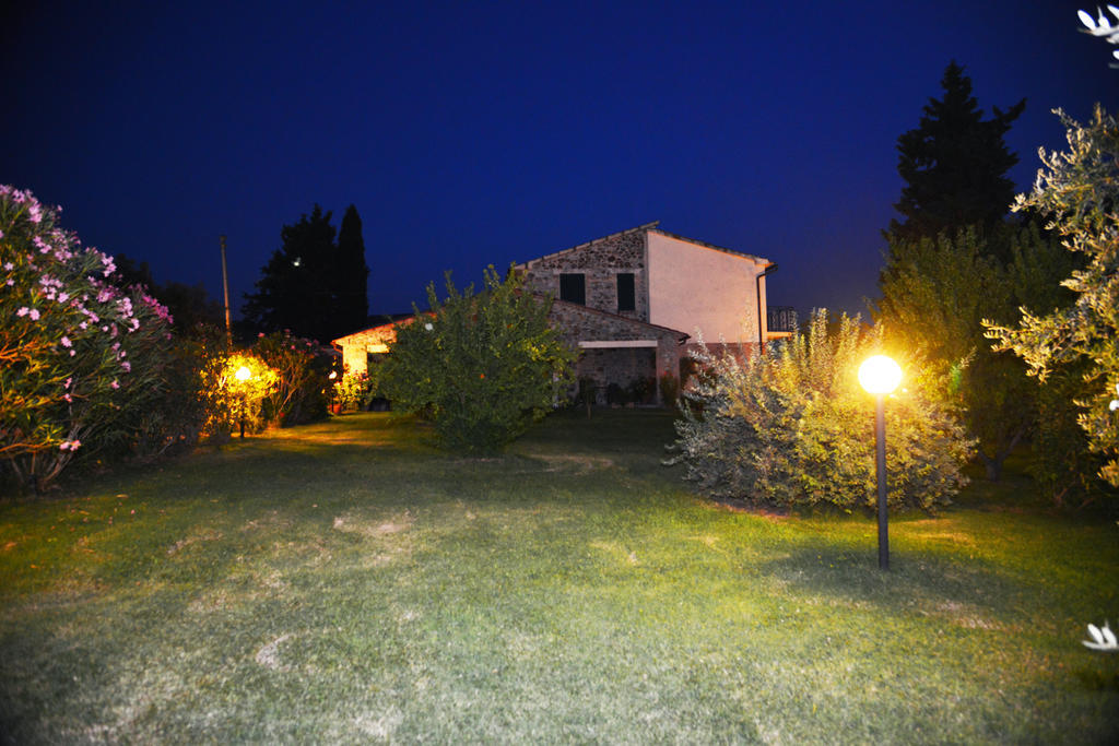 Agriturismo Podere Micitto Usi Exterior foto